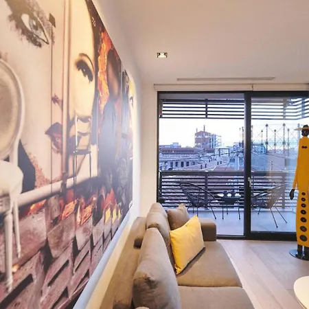 Ma Maison Nο 4, Downtown Loft , Short Walk To Acropolis, Ultra High Speed Internet 500 Mbps, Parking Upon Request, 1' From Metro Station