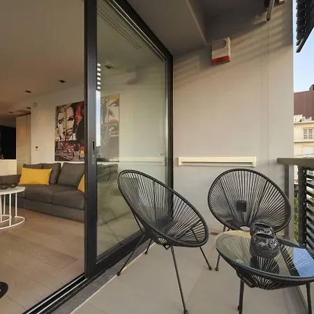 Ma Maison Nο 4, Downtown Loft , Short Walk To Acropolis, Ultra High Speed Internet 500 Mbps, Parking Upon Request, 1' From Metro Station אתונה