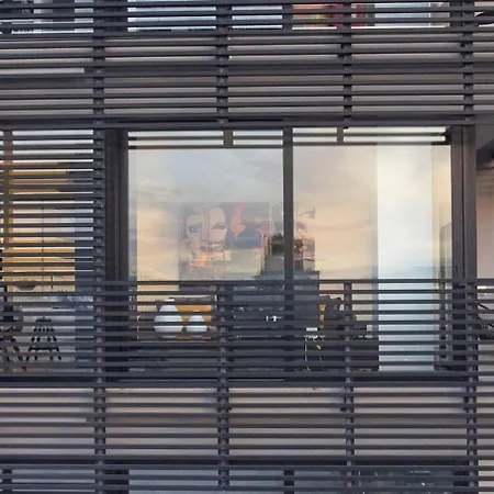 Ma Maison Nο 4, Downtown Loft , Short Walk To Acropolis, Ultra High Speed Internet 500 Mbps, Parking Upon Request, 1' From Metro Station * אתונה