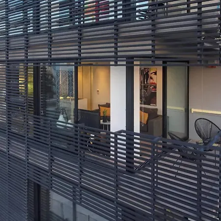 דירה Ma Maison Nο 4, Downtown Loft , Short Walk To Acropolis, Ultra High Speed Internet 500 Mbps, Parking Upon Request, 1' From Metro Station